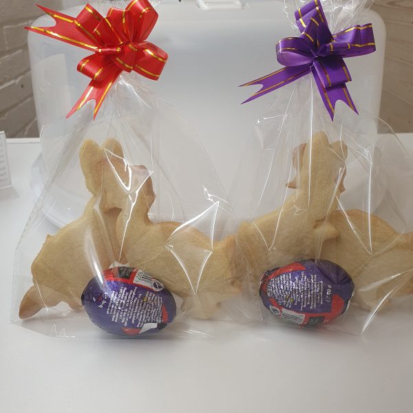 Cookies & Cream Egg Gift Set - Image 1