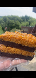 Caramel Cornflake Crunch Brownies. Box of 4 - Image 2
