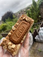 Biscoff Blondie Bars
