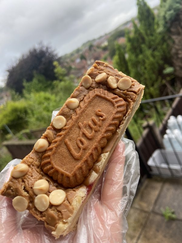 Biscoff Blondie Bars - Image 1